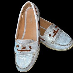 Old Navy Silver Slip-on Loafers (women’s 8)